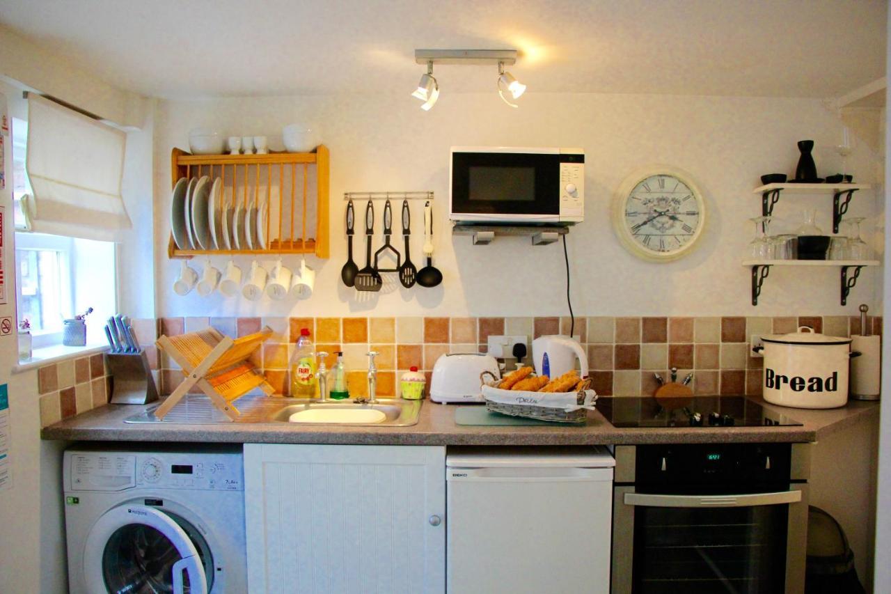 Romantic Flint Cottage On The Suffolk Coast Сексмендем Екстер'єр фото