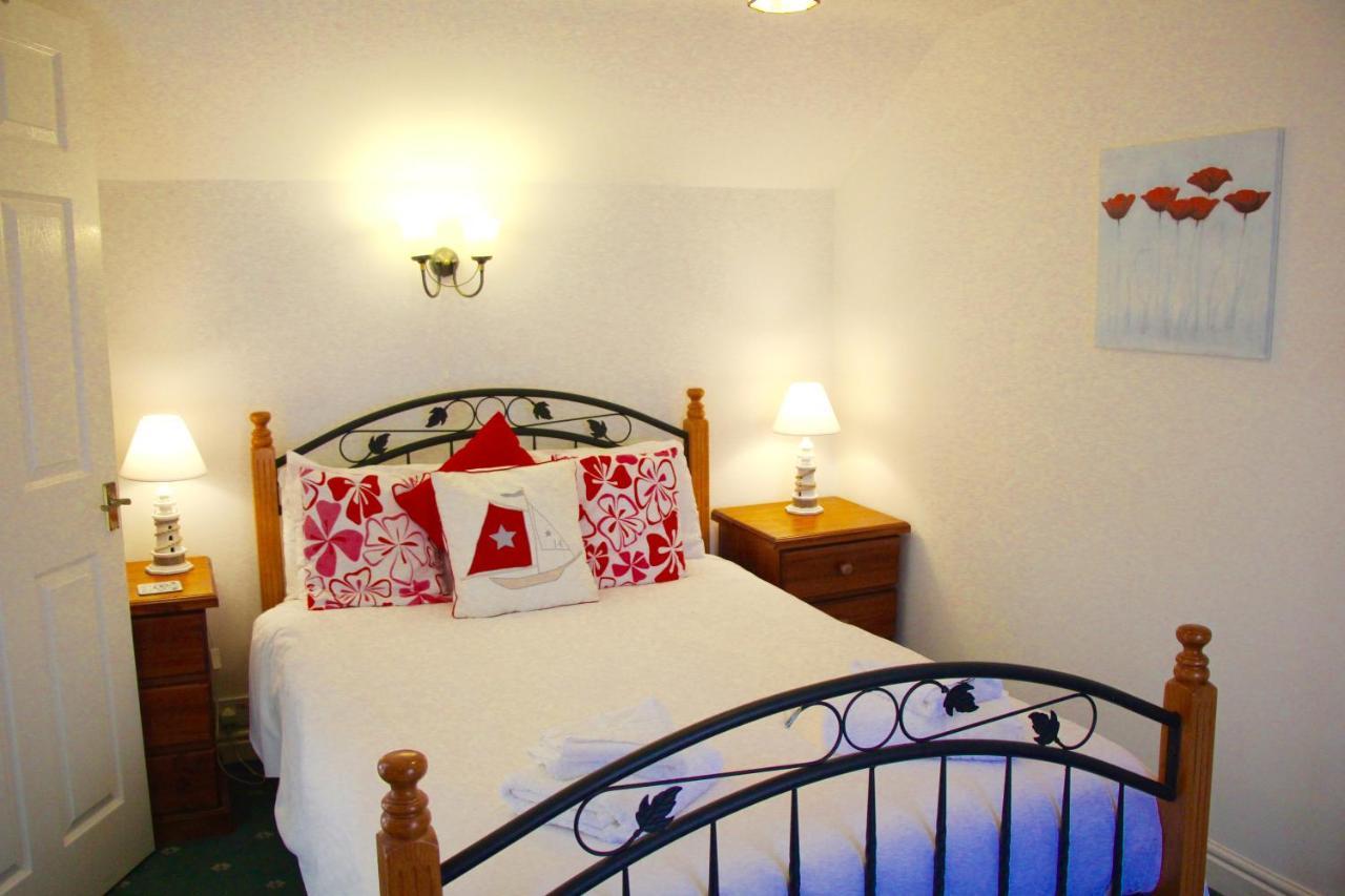 Romantic Flint Cottage On The Suffolk Coast Сексмендем Екстер'єр фото