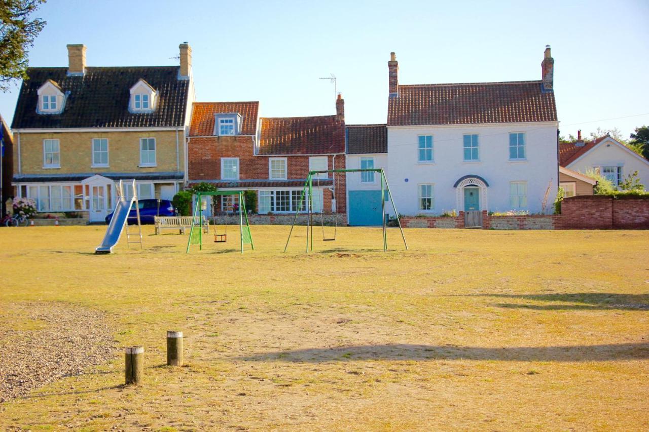 Romantic Flint Cottage On The Suffolk Coast Сексмендем Екстер'єр фото