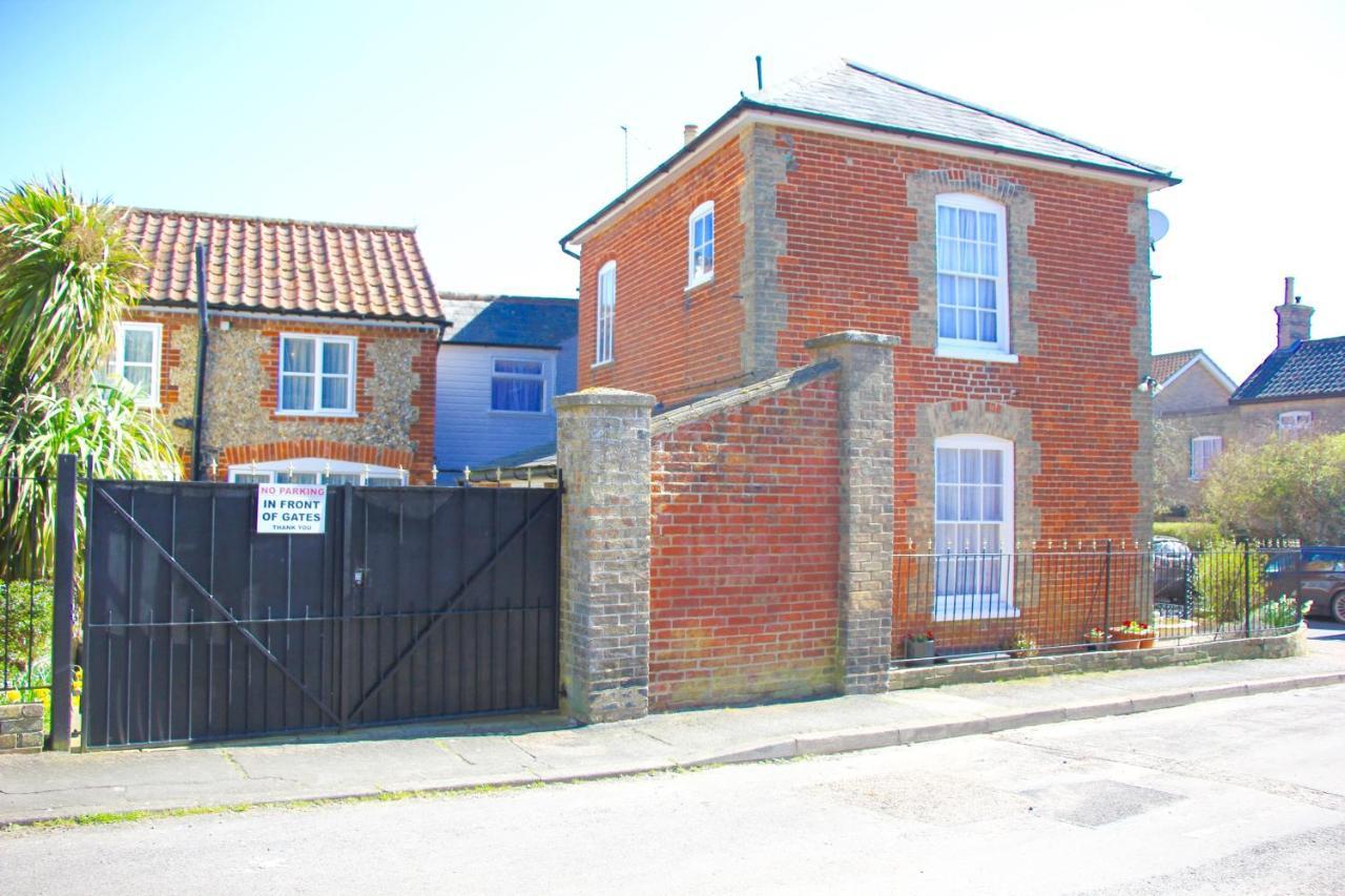 Romantic Flint Cottage On The Suffolk Coast Сексмендем Екстер'єр фото
